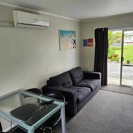 Sunnydays Motel Gisborne Exterior photo